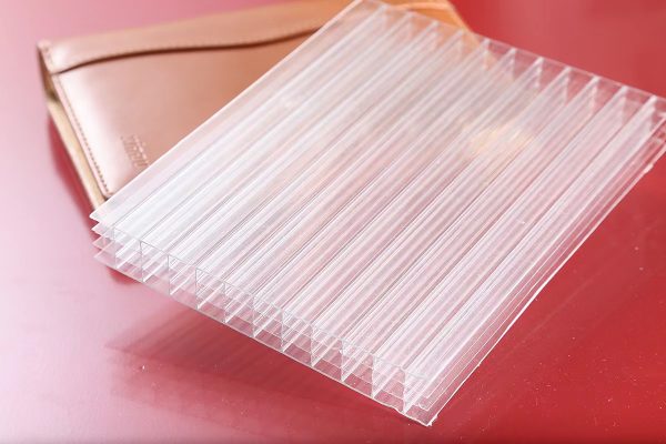 polycarbonate hollow plate